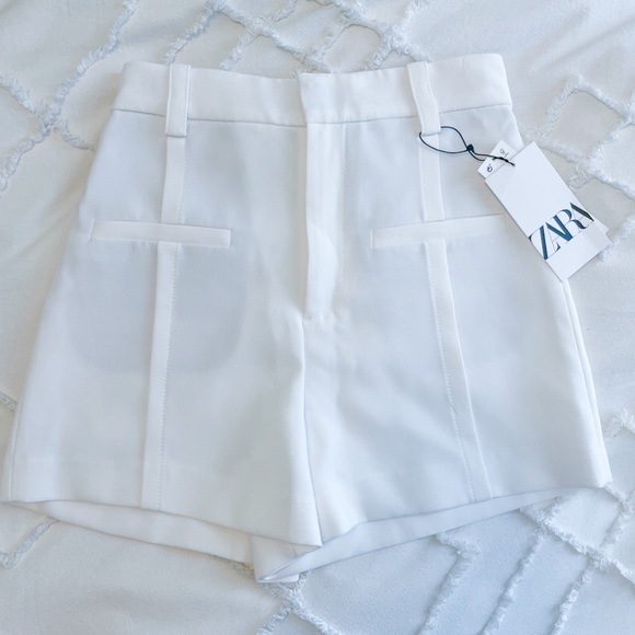 Zara High Waisted Shorts - Picture 1 of 3